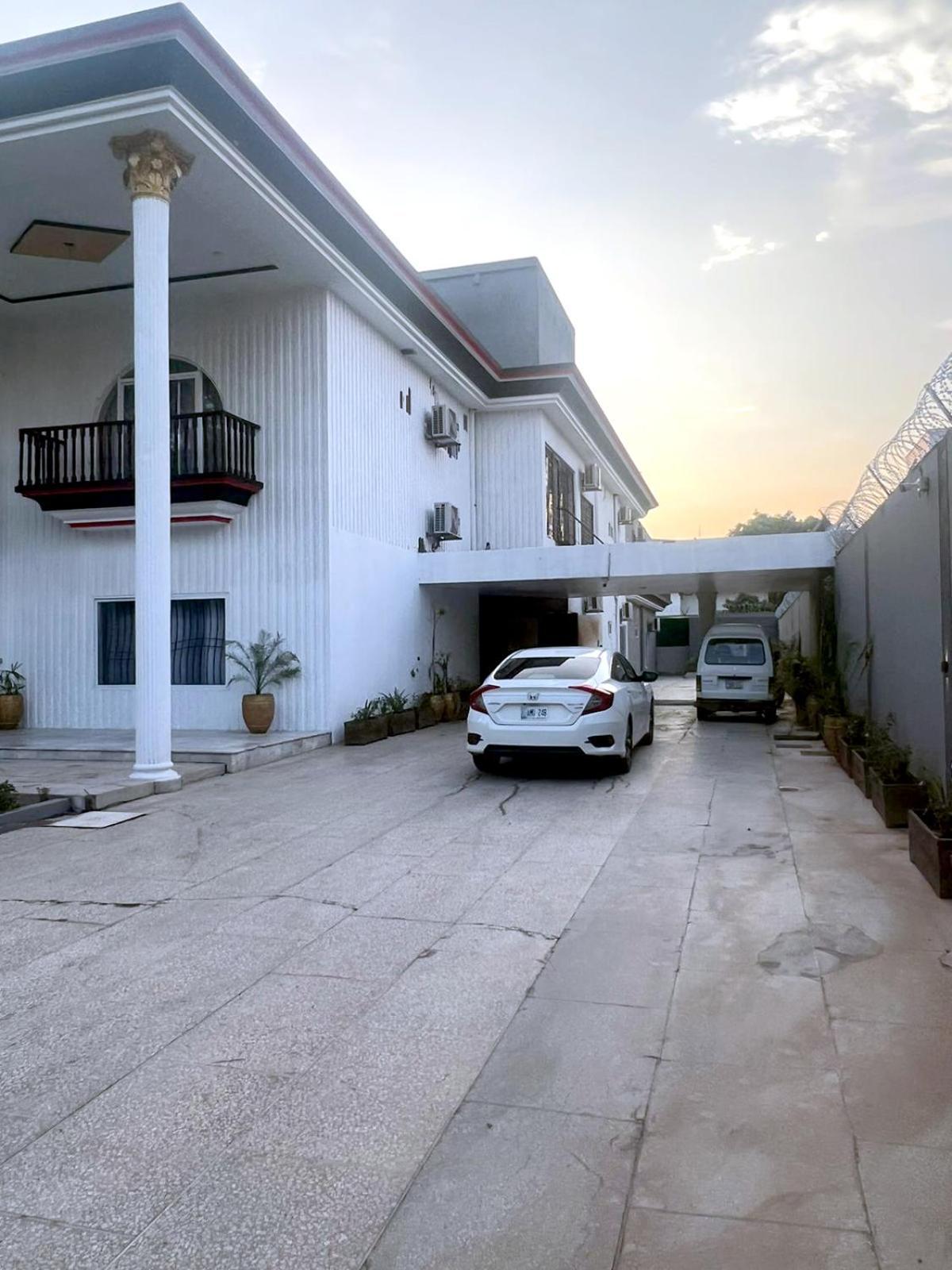Four Season Boutique Hotel Islamabad Buitenkant foto