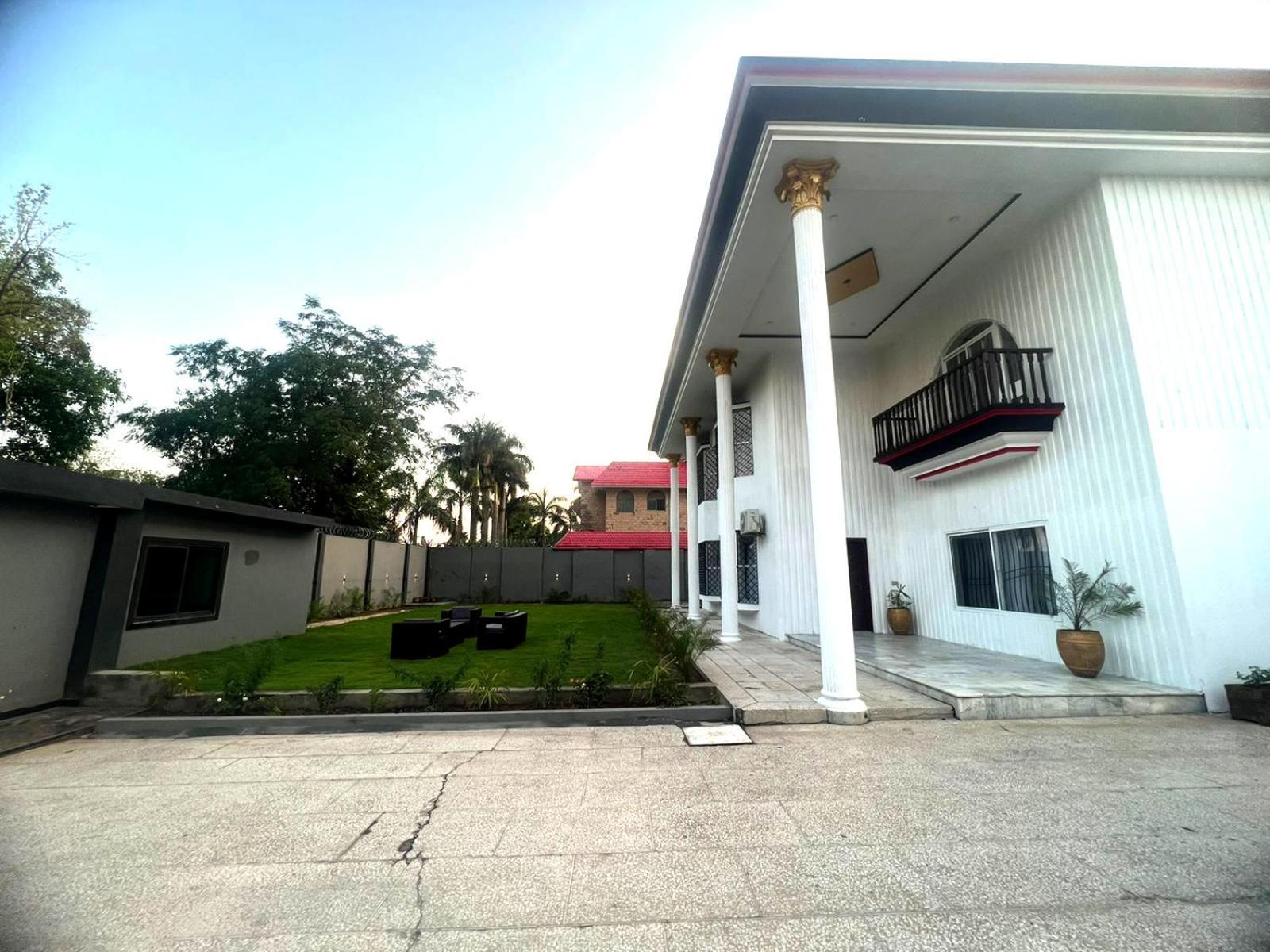Four Season Boutique Hotel Islamabad Buitenkant foto